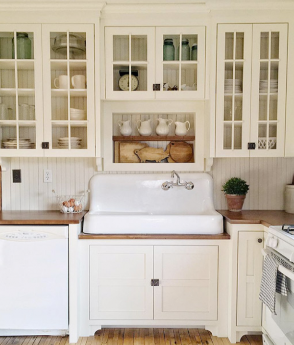 Sink Tunggal dengan Tampilan Tua